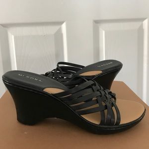Vintage sandal wedges